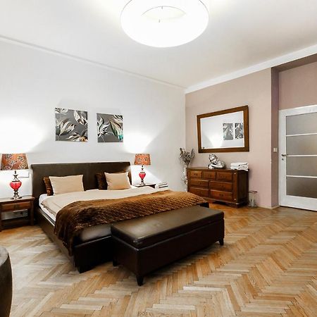 Luxury Apartment Dlouha Prague Luaran gambar