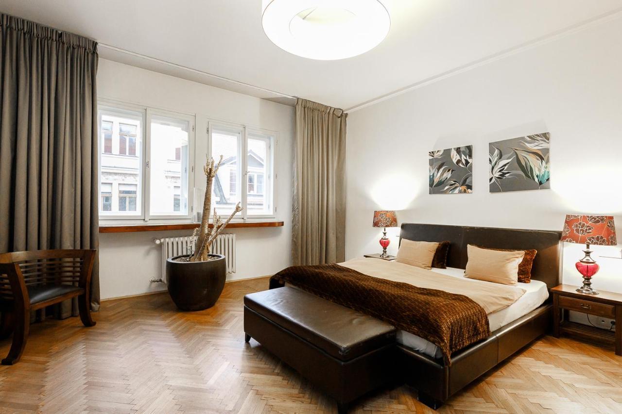 Luxury Apartment Dlouha Prague Luaran gambar